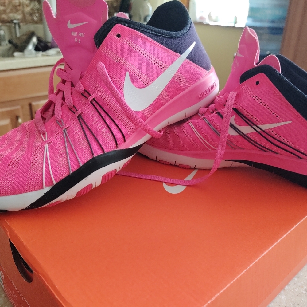 Nike Free TR 6 women's